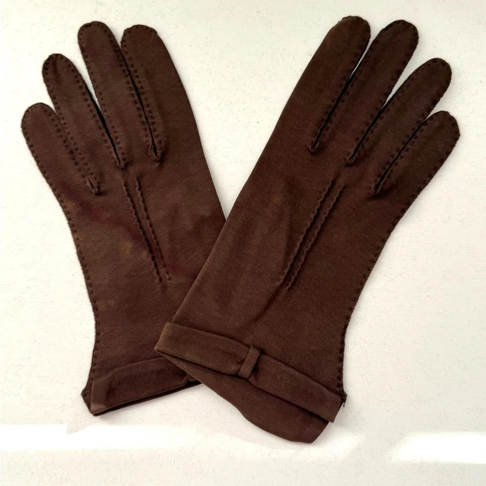 Vintage Classic Brown Women's Gloves